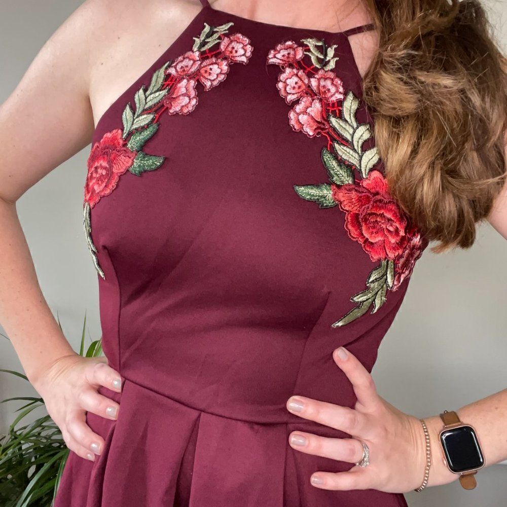 B Darlin Embroidered Maroon Low Back Mini Dress 5/6 - Picture 4 of 7